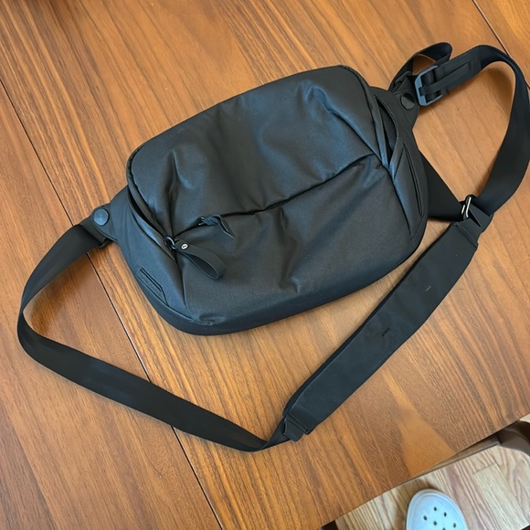 Peak Design Everyday Sling 5L - Picture 1 of 3